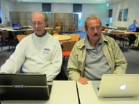 20 Herman en Jan-Henk op hun stekkie.